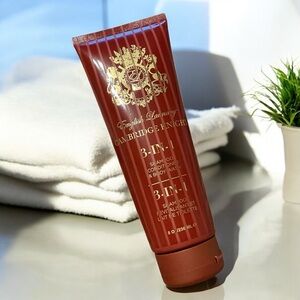 English Laundry Cambridge Knight 3-in-1 Shampoo Conditioner Gel Body Wash 8 Oz.